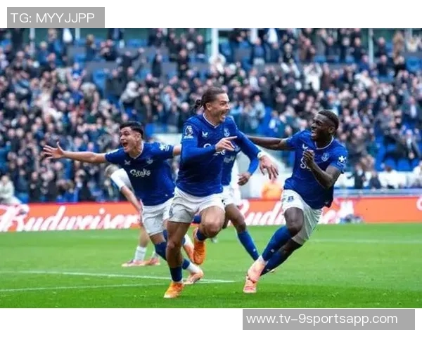 埃弗顿有意引进格拉利什转会费仍需进一步商讨 埃弗顿有意引进格拉利什转会费仍需进一步商讨