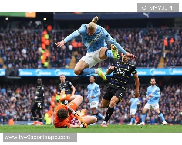 曼城宣布与21岁巴西边锋萨维尼奥续约至2031年展现长期发展计划