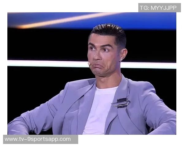 C罗与摩根幽默互动分享私密采访瞬间引发热议