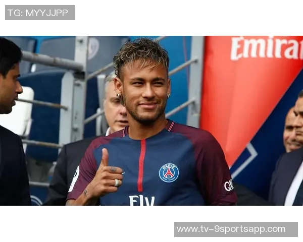 莱奥谈梦想若非足球则投身篮球受C罗内马尔小罗启发深感荣幸